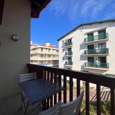 Studio Mezzanine A 100M De La Plage Avec Balcon, Apercu Mer Et Parking - Saint-Jean-De-Luz - Fr-1-239-576 Apartman Kültér fotó